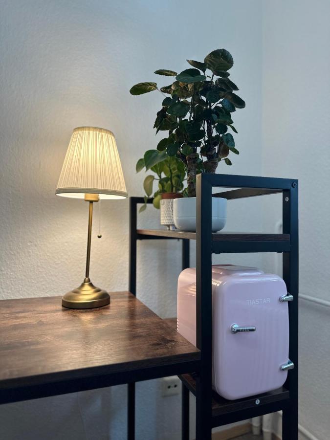 Flat Balcony City Center 2 Room Playstation Hannover Exterior photo